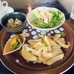 cafe 雅 - お皿。