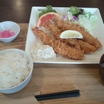 れすとらん ふるさと - ぷりぷりエビフライ定食1300円