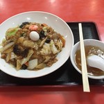 太陽軒 - 焼きそば　850円
