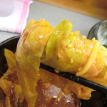 つけ麺　匠 - キャベツも浸す