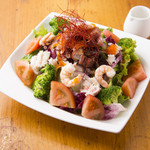 Yamadaya - 海鮮サラダ