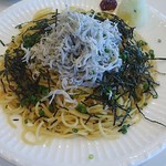 海辺の食卓 - 駿河しらすてんこ盛パスタ　\890