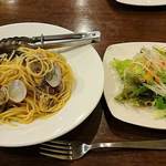 石窯ピザ Manten - Manten ＠ときわ台 日替わりCランチ ボンゴレビアンコ 税込780円