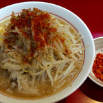 千里眼 - ラーメン麺半分アブラちょっとのニンニク カラアゲ別皿で 730円