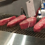 肉山 - 