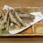 串焼はるちゃん - メヒカリの唐揚げ