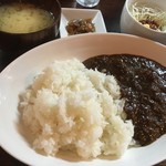 ビーフ インパクト - ビーフインパクトカレーランチ　853円　　　
            2016.09