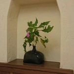 吉冨寿し - 品と趣のある店内の調度