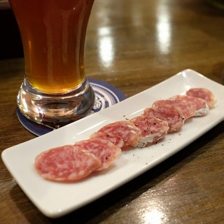 アオイビアスタンド_1