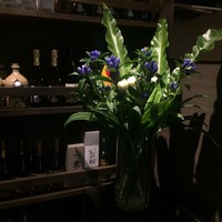 晩鶏 - バラ、桔梗ほかの生花