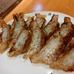 餃子のだんちゃん　三国亭 - パンチのある焼き餃子