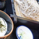 Soba Hiro - とろろつけ蕎麦は大和イモとのこだわり