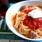 Cafe de Crie - …ゴロゴロお肉のトマトスパゲッティ…