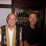 酒盃 - 【掲載許諾済】その後に撮った写真がこれです。 どうですか。 満面の笑みですよね。 この横に私が居たとしても、同じような満面の笑みを浮かべていたと思います。 それほど、楽しい時間が過ごす事が出来ました。
