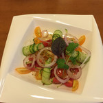 ビストロ ロベン - 季節のサラダ
      