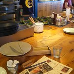 パイ ホリック - カウンター席。焼いている所を鑑賞できます！