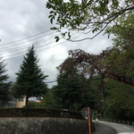 生瀬ヒュッテ - お店の向かい側