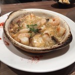 俺のイタリアン - 海老とマッシュルームのアヒージョ