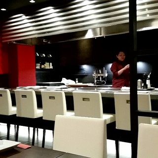 DANRAN亭 炭火鉄板バル_2