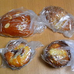 セ・ミュー - 持ち帰りに購入したパン