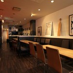 Days dining bar - 