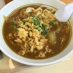 麺乃庄 つるまる饂飩 阪急かっぱ横丁店 - カレーうどんに天かすトッピング♪