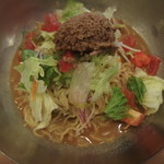 ガスト - 冷やしサラダタンタン麺646円