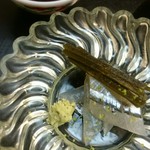 つる由 - ここのサヨリの昆布締めは定番やけど…ほんまに美味しい(*^^*)