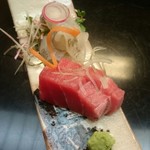 つる由 - きのうも食べたけど今日の中トロのが刑事いかも(^o^;)