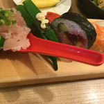 回転寿司 鮮 - オクラのお寿司いらない〜〜寿司になってることに違和感！