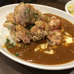 TWO SAM'S UP - 鶏唐サムチキカレー 800円