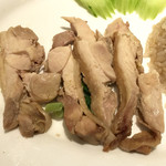 タイレストラン タニサラ - カオマンガイの鶏肉