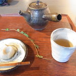 一笑 - 棒茶とくりきんとん（1,050円）