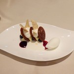 ロワゾー・パー・マツナガ - ブルーベリーとヨーグルトのアイス