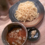 つけ麺屋 やすべえ 渋谷店 - つけ麺（中盛・つぶし生にんにくＷ）５００円通常７８０円（2016.9.7）