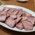 焼肉のしゃ楽 - 厚切りタン☆