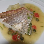 レストラン メルキュール - 真鯛のプレゼ
      バジルバターソース
      2016.09.15