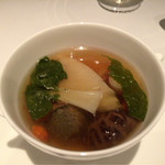 カントニーズ 燕 - 