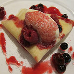 モデスト - マスカルポーネチーズのクレープ