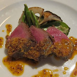 モデスト - 蝦夷鹿のロース肉のロースト