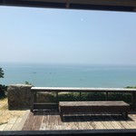 浜辺の茶屋 - 屋上から見た、海^ ^