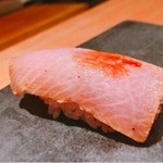 すし 喜邑 - 2016.8.  鰤