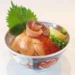 Maneki - 炙りサーモン丼
