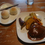 Midsummer Cafe 夏至茶屋 - ハンバーグ（絶品です！）