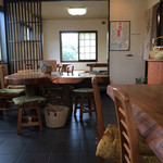 手打そば　稜庵 - 店内