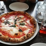 ピッツェリア　オオサキ 本店