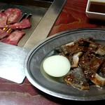 ひろ焼肉 - センマイと牛タン