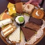 ウエスト ベイカフェ ヨコハマ - ケーキトレイ