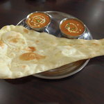 ナマステインドネパール料理 - 2種カレーランチ840円。チキンと野菜カレー