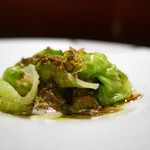 TACUBO - サザエの香草バター焼きとレタス